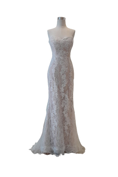 Buy : Phangsanny Couture - Lace Sleeveless Wedding Gown