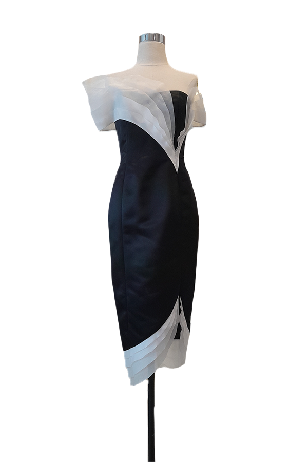 Rent : Krinou - Black & White Mini Gown