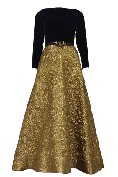 Rent: Yefta Gunawan - Black Long Sleeves Velvet Jacquard Gown with Band