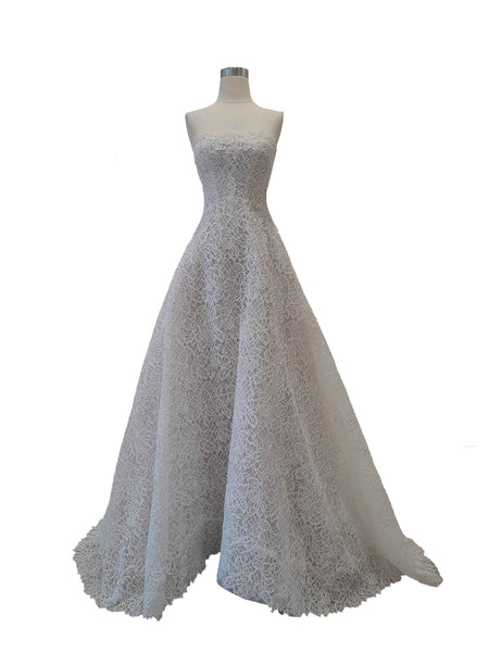 Rent:  Monique Lhuillier - Lovely Wedding Gown